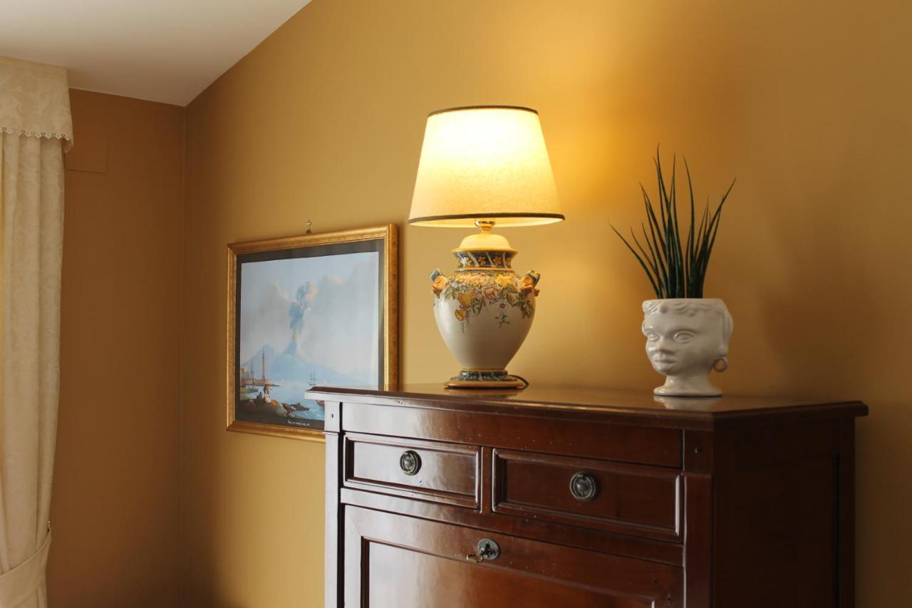 Iride Bed And Breakfast Baronissi Bagian luar foto