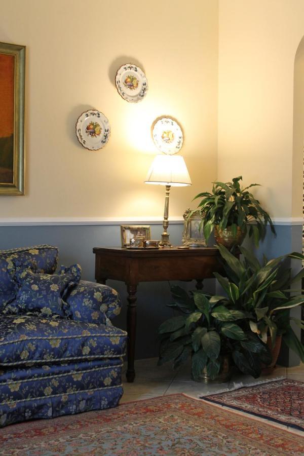Iride Bed And Breakfast Baronissi Bagian luar foto